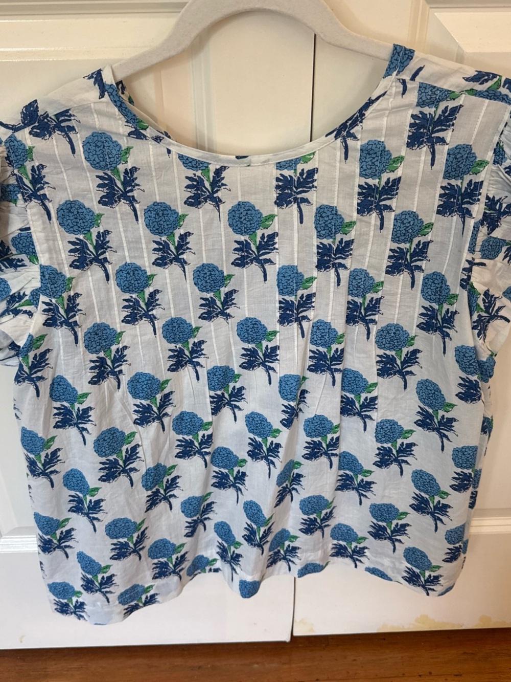 THML White Short Sleeve Top with Blue Floral Print